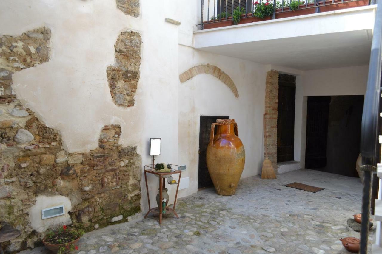 Residenza La Nivera Miglionico Exterior photo